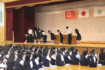 旧生徒会役員退任