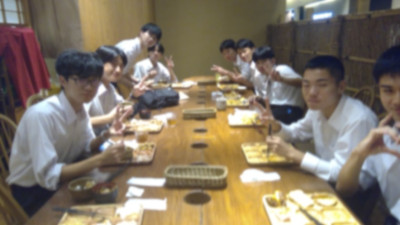⑭夕食男子